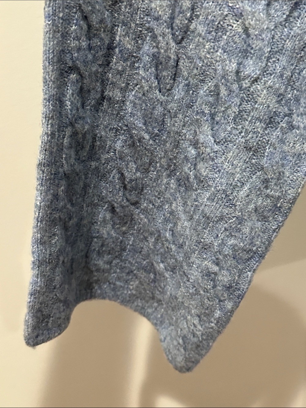 Heathered Wide Sleeve Cable Sweater Size M - Picture 4 of 8